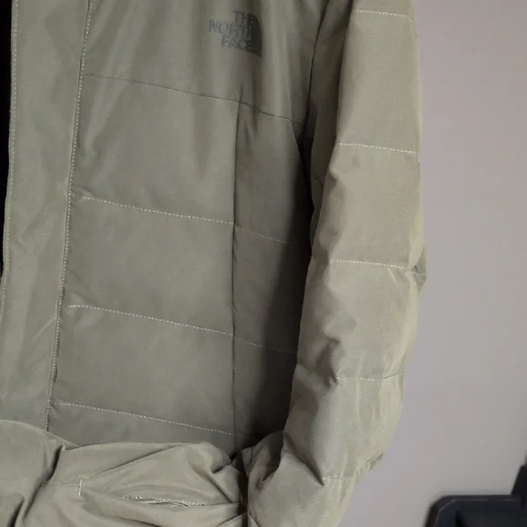 The North Face Heavenly Women's Olive Puffer Jacket - Picture 10 of 10